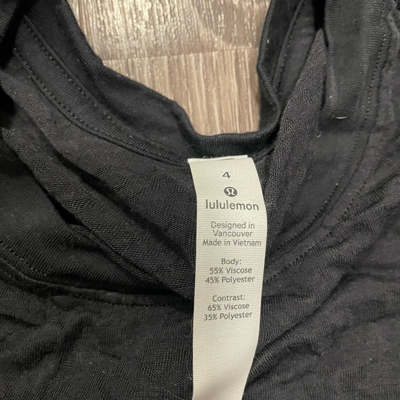 All yours boyfriend tee lululemon - Picture 3 of 3